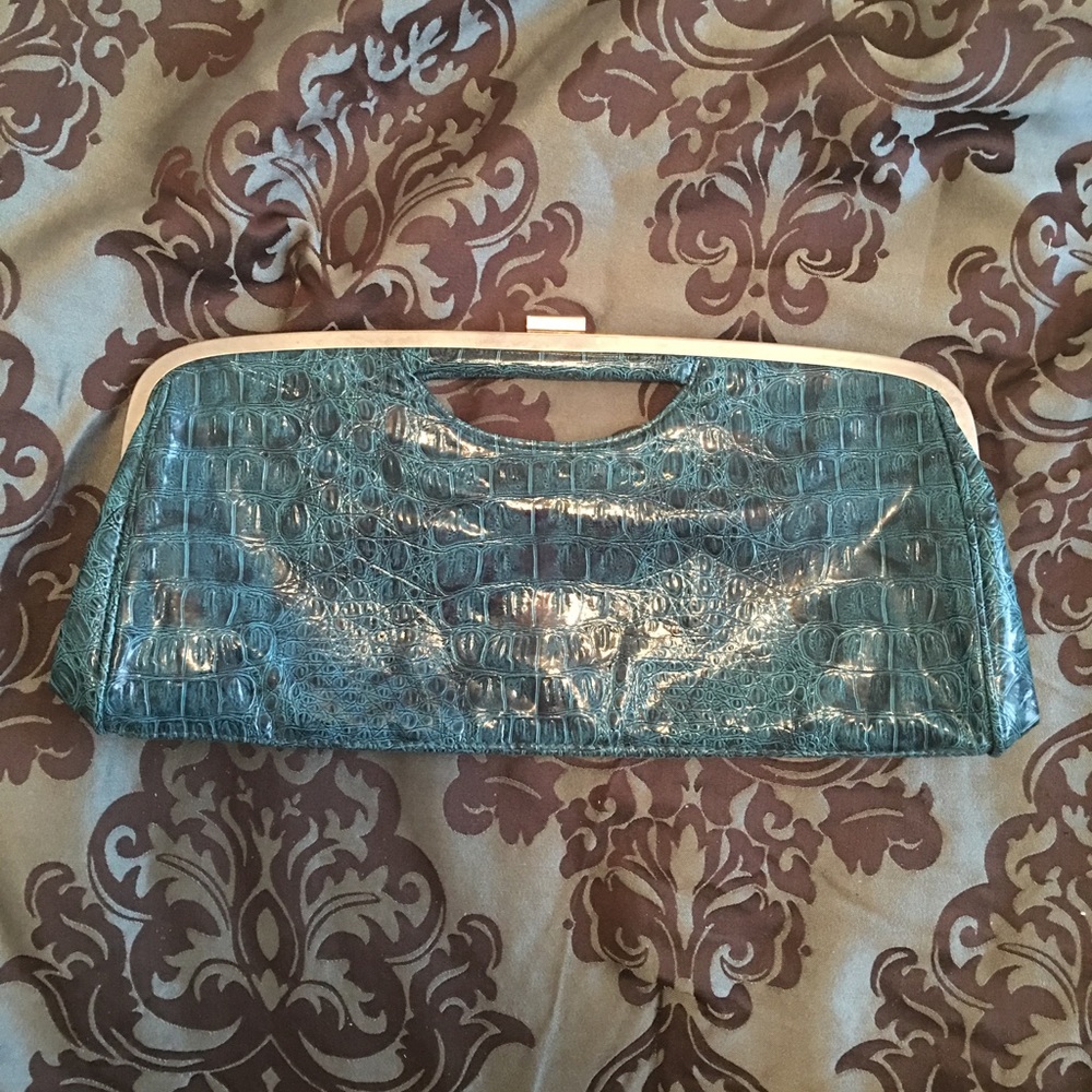 Turquoise faux crocodile oversized clutch 👛